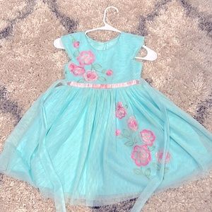 Kids dress